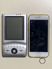 [MI-E1とiPhone 8]